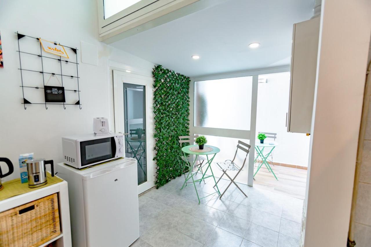 Antonella Home B&B Bari Bagian luar foto