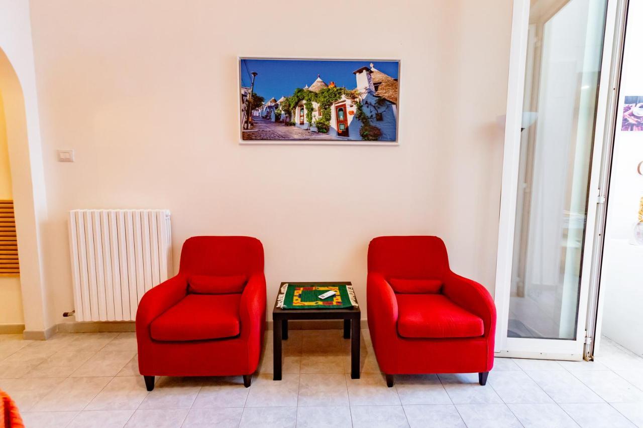Antonella Home B&B Bari Bagian luar foto