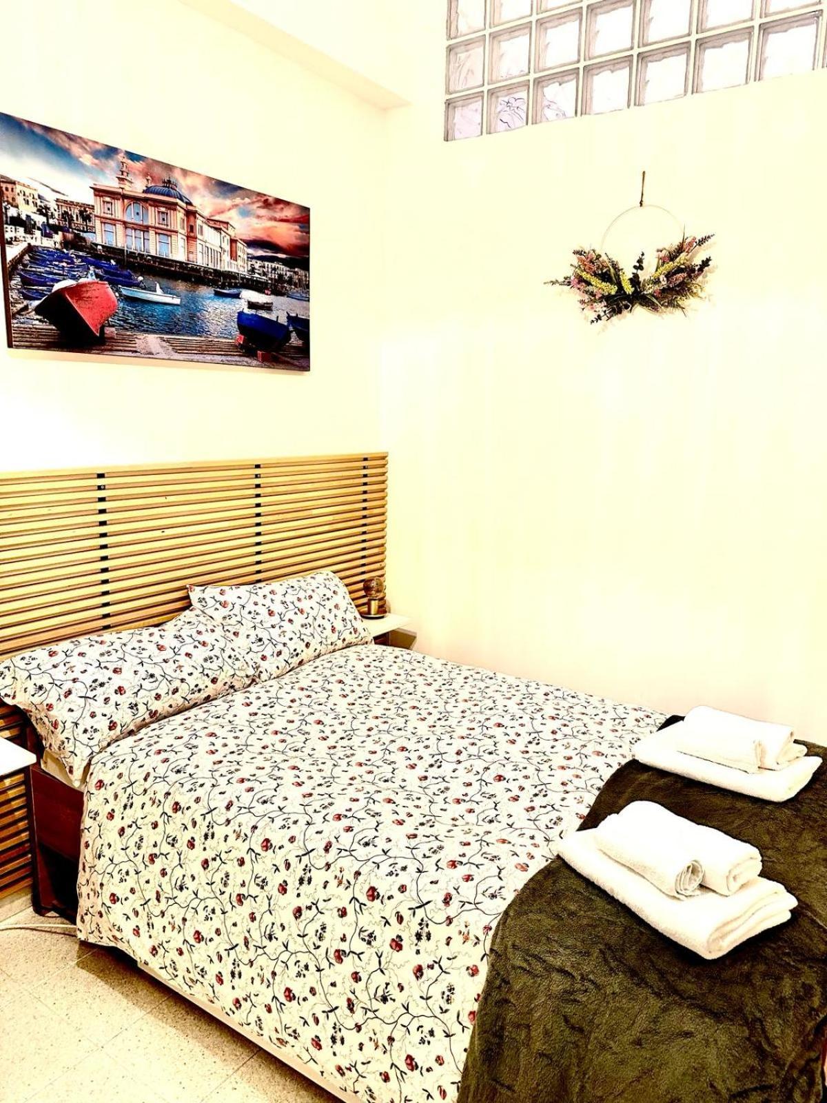 Antonella Home B&B Bari Bagian luar foto