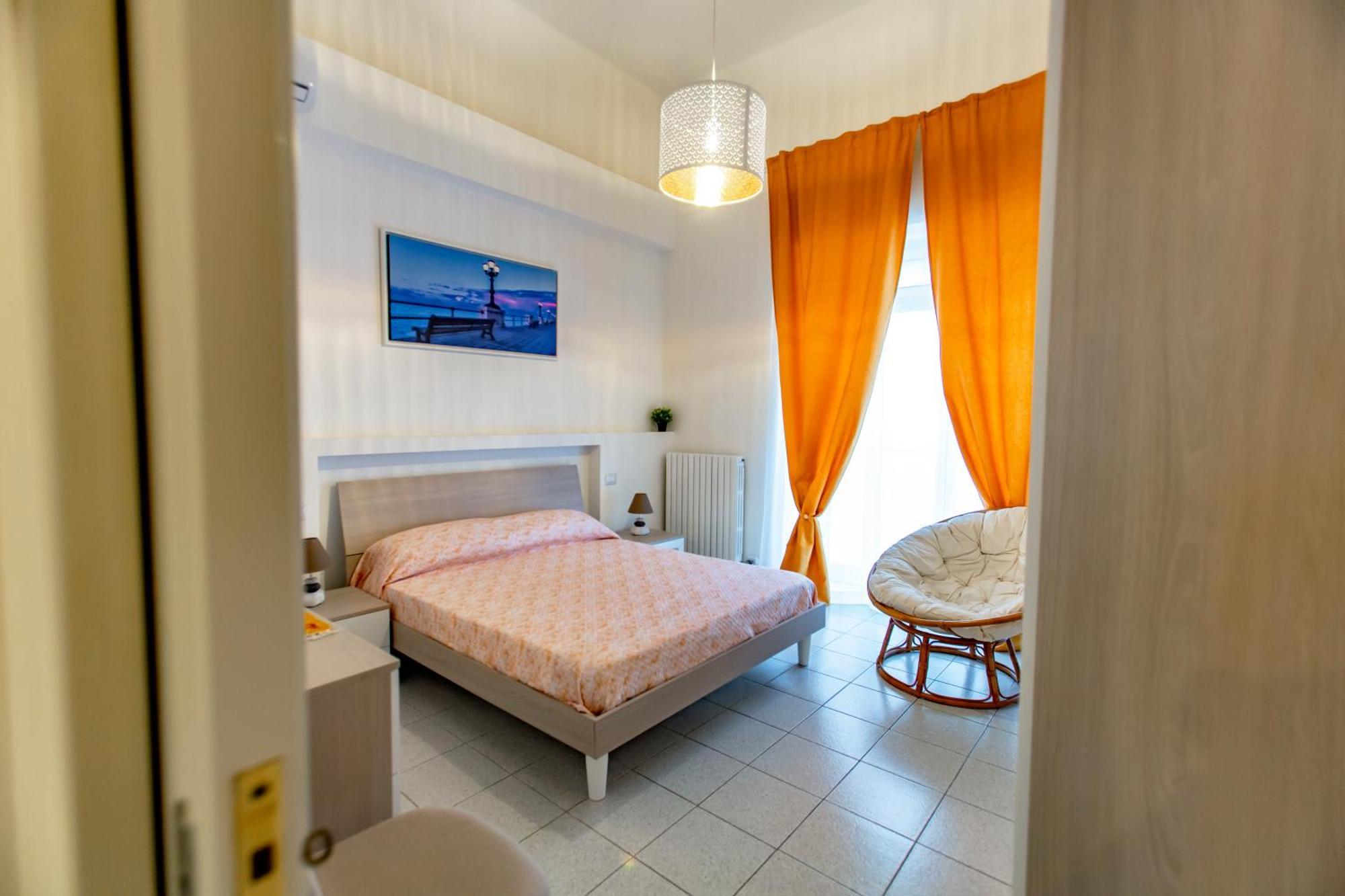 Antonella Home B&B Bari Bagian luar foto